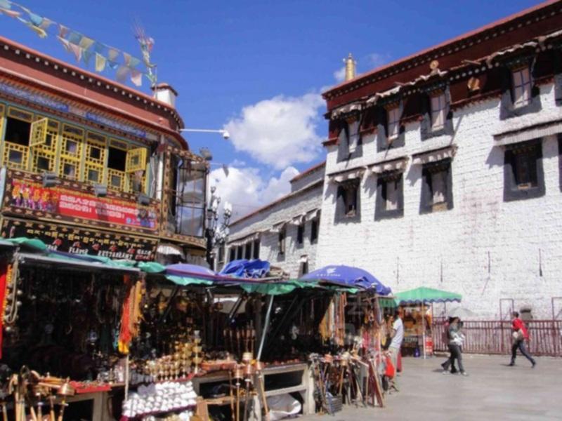 Tashitakge Hotel Lhasa Exterior foto